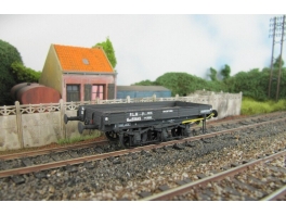 K254-3 Lot de 3x wagons plat à 3 essieux Nzo PLM en kit