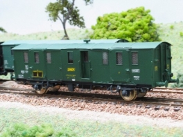 K111  Fourgon Nord Dd2 avec compt central s/s 