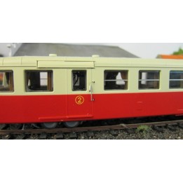 A239 rambardes photogravées pour autorail X5500/5800 Rail87 / R37 U150