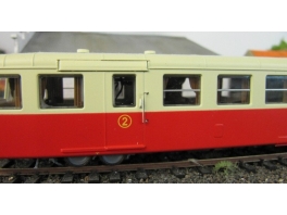 A239 rambardes photogravées pour autorail X5500/5800 Rail87 / R37 U150
