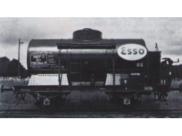 K244   Wagon citerne Esso 