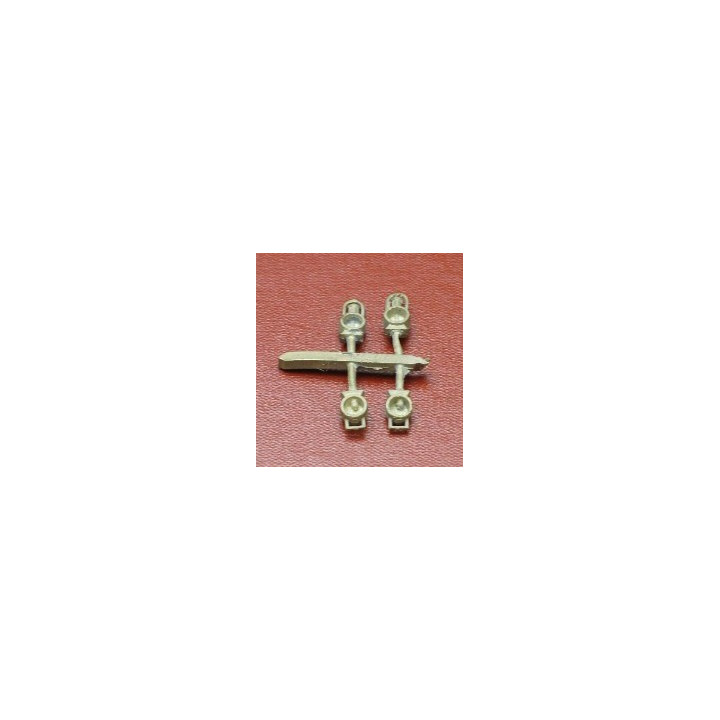 4 lanternes anciennes en bronze