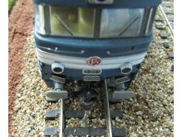 A288 marchepieds frontaux 67000 Lima