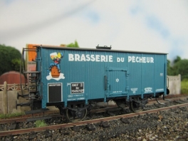 Lot de 5 wagons à bière SNCF