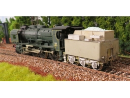 E105 2-140A tender 17A 4000 Nord SNCF
