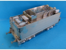 E106 2-140A tender 24A Pershing SNCF