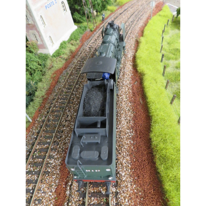 E106 2-140A tender 24A Pershing SNCF