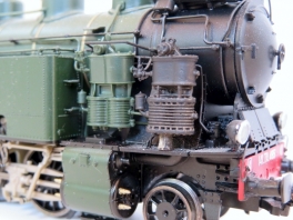 comparaison vs pompe 141TA Jouef