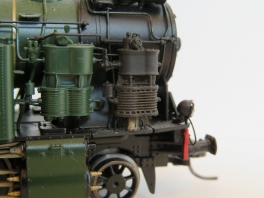 comparaison vs pompe 141TA Jouef