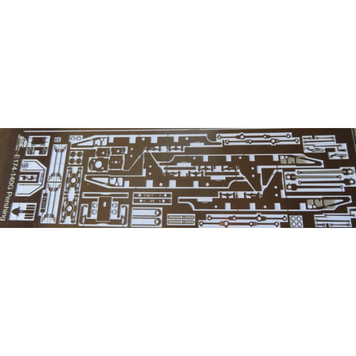 E174C kit chassis seul 140G Pershing SNCF