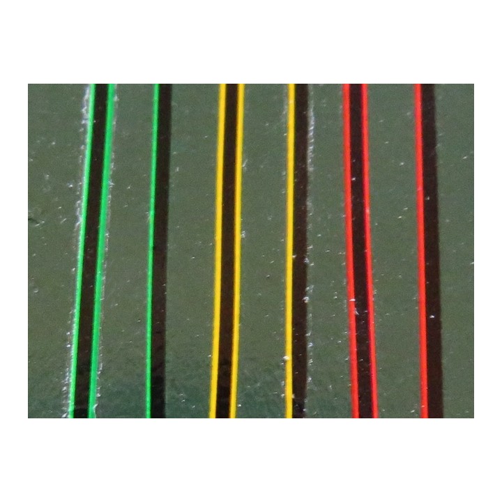 Decalcs filets à rechampis noirs vert/rouge/jaune