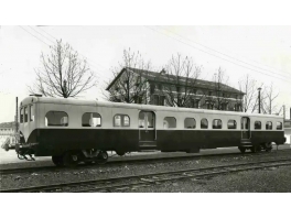K158 remorque d'autorail XR8800 SNCF