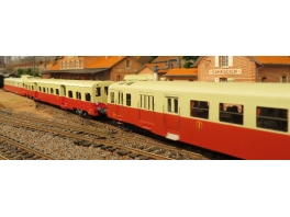 K158 remorque d'autorail XR8800 SNCF