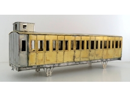 K169  Voiture Est 2 essieux portières, avec custodes, type C6f