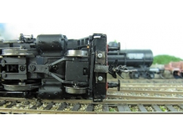 2 attelages NEM à élongation en kit pour 141R