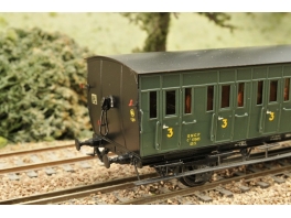 K135  Voiture Nord 2 essieux et portières type C6 de 10,72m