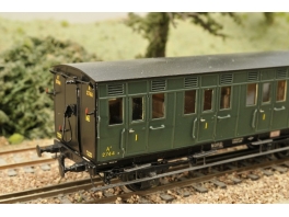 K132  Voiture Nord 2 essieux et portières type A4